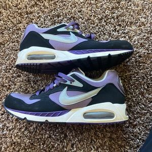 Women’s Purple Air Max Size 9.5